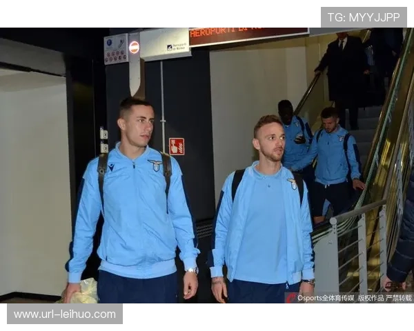 拉齐奥球迷商店新商品上线 热销周边产品引爆球迷热情