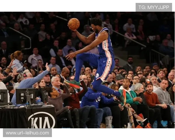 社区篮球赛引入NBA集锦播放系统，提升观众参与度